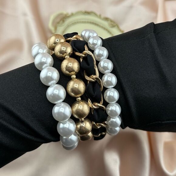 Elegant Multi-Layered Bracelet - Picture 3 of 6